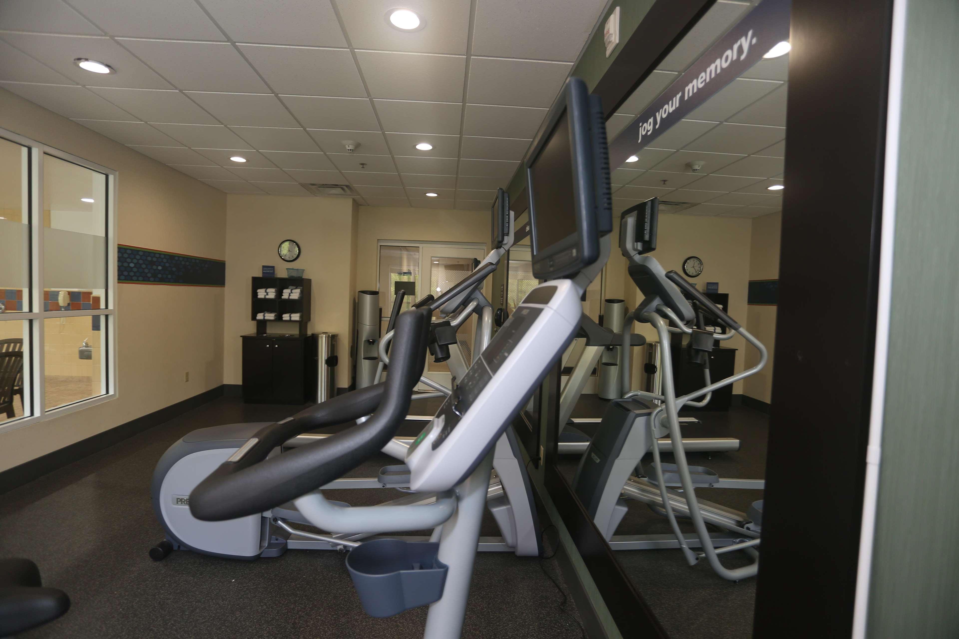 Hampton Inn Owego Kültér fotó